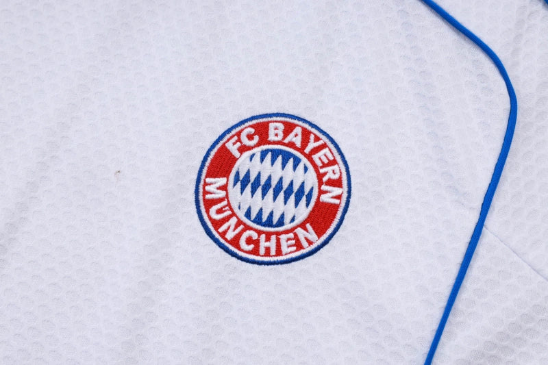 Bayern Munique - Kit Criança e Adulto 25/26