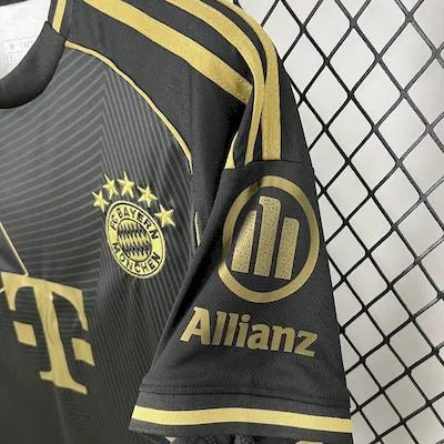 Bayern Munique - Camisola 25/26