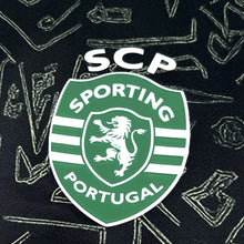 Carregar imagem no visualizador da galeria, Sporting - Camisola concept 25/26
