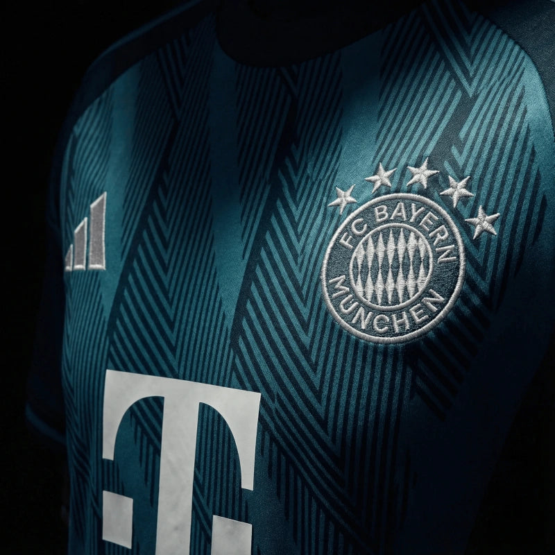 Bayern Munique - Camisola 25/26
