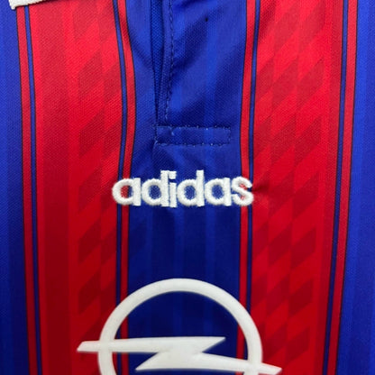 Bayern Munique - Kit retro Criança e Adulto 95/97