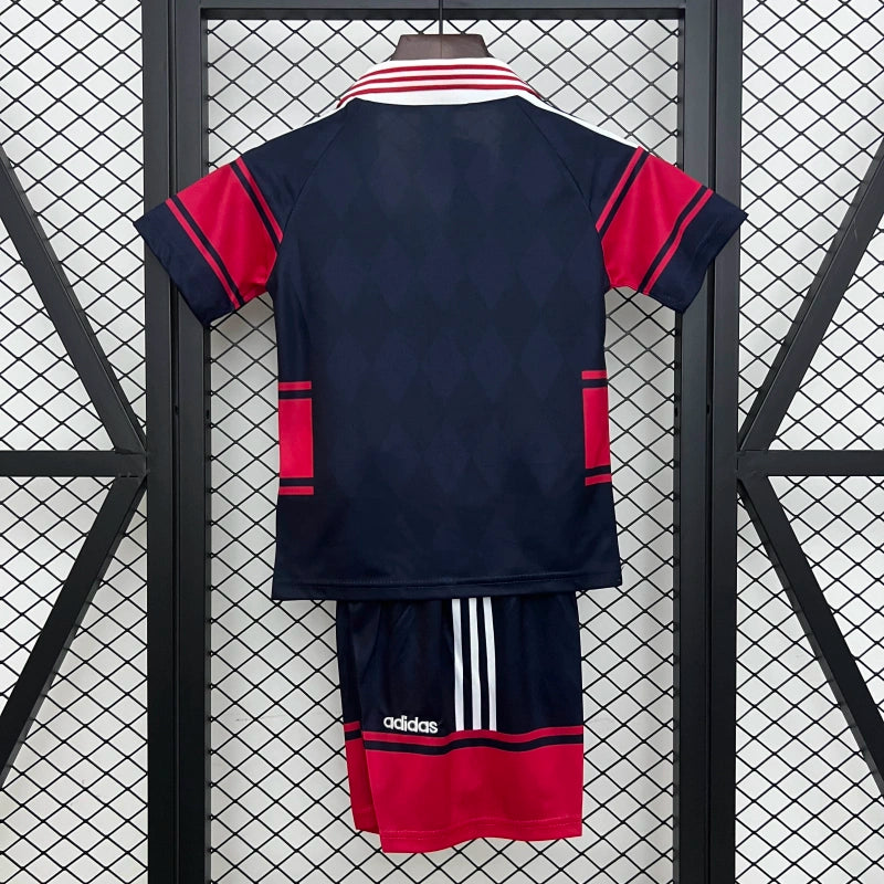 Bayern Munique - Kit retro Criança e Adulto 97/99
