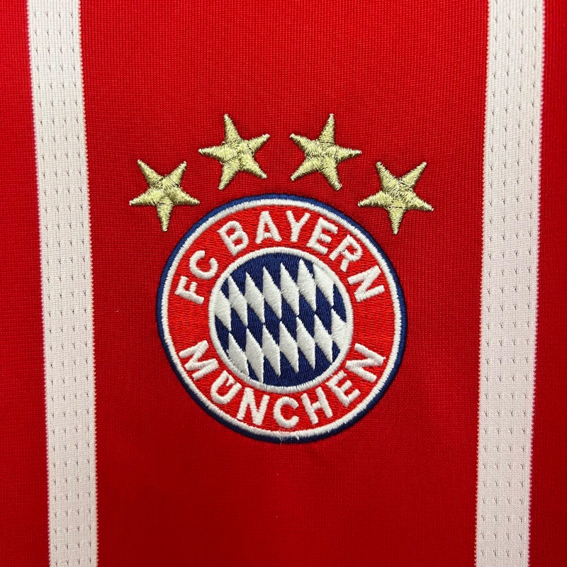 Bayern Munique - Camisola retro 17/18