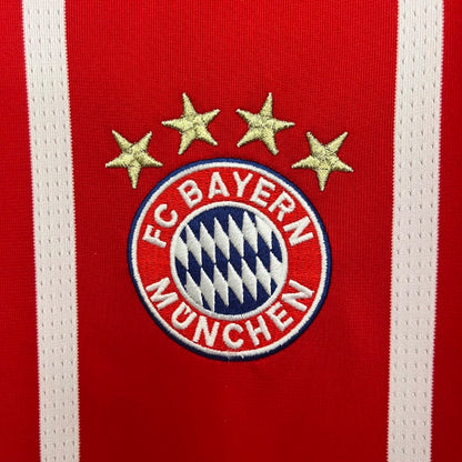 Bayern Munique - Camisola retro 17/18