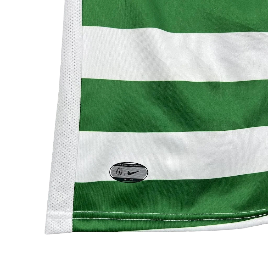 Sporting - Kit criança e adulto principal 25/26 - Caixa e Saco Sporting incluídos