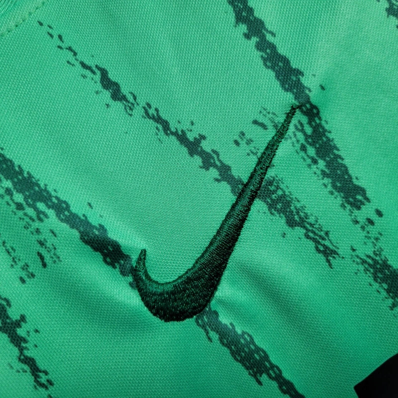 Sporting - Kit criança e adulto verve 24/25 - Caixa e Saco Sporting incluídos