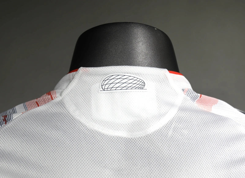 Bayern Munique - Kit Criança e Adulto Versão Jogador 25/26