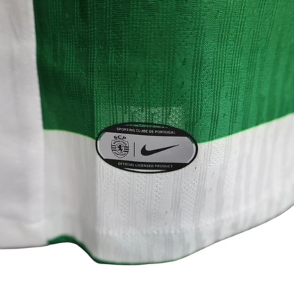 Sporting - Camisola principal 25/26 - VERSÃO JOGADOR (LER DESCRIÇÃO)