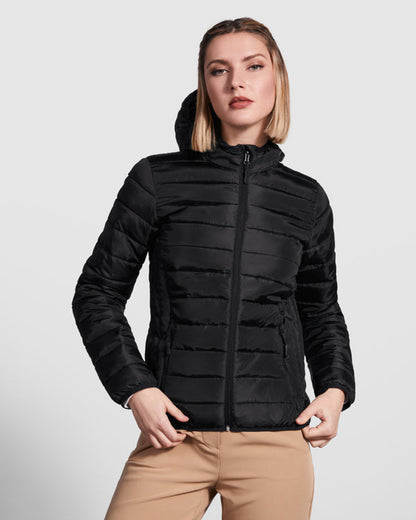 5091 Norway woman